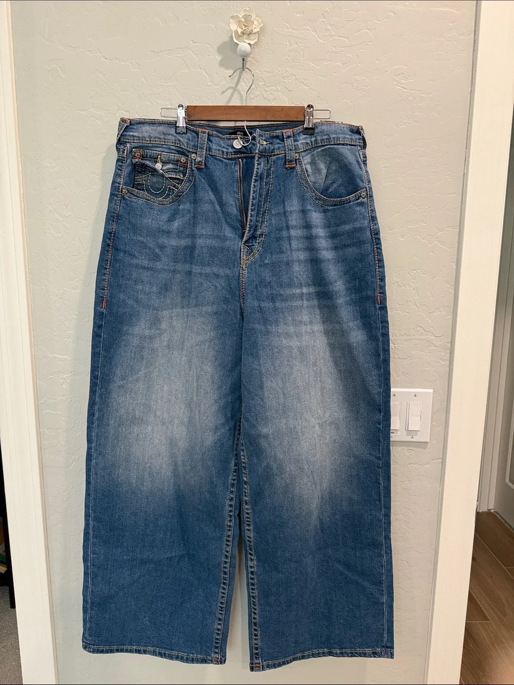 True Religion Relaxed Wide-Leg Jeans in Medium Blue Wash